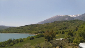 Lake Retreat - Aventino Apartment - Beautiful lake and mountain views